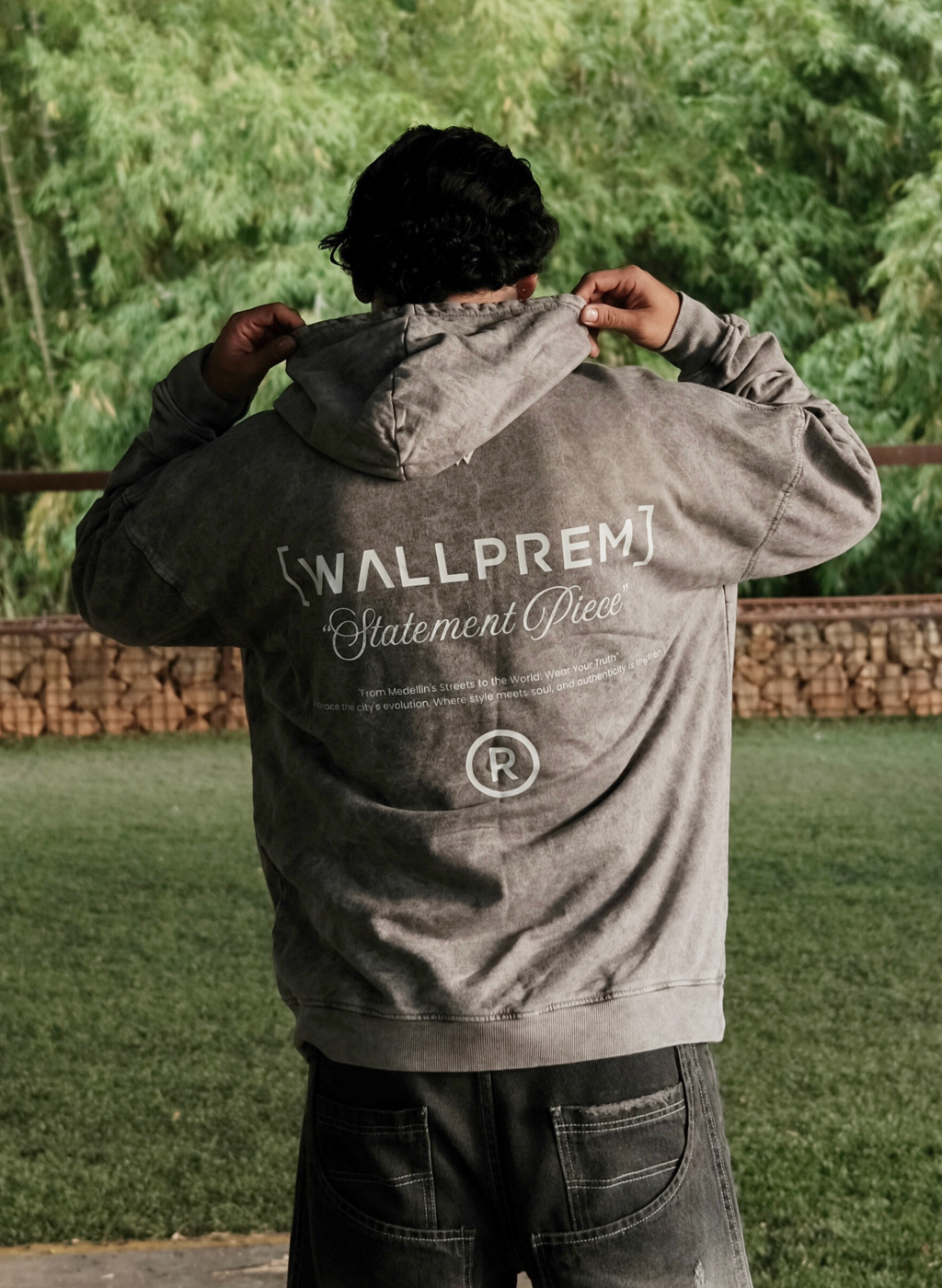 HOODIE FROM PIECE GRAY